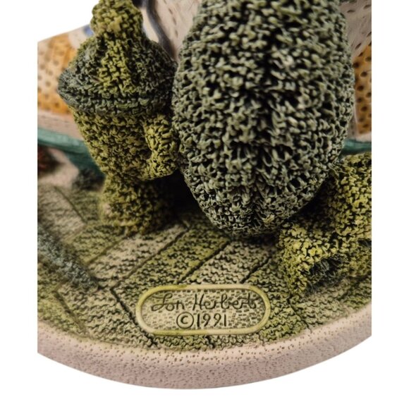 Shoemakers Dream Sports Shoe Figurine Jon Herbert Cottage John Hine Ltd 1991 - Picture 8 of 10